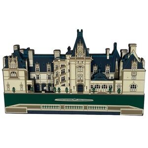 Shelia's Biltmore House Biltmore Estate Collection 2001 Shelf Sitter Wood Decor